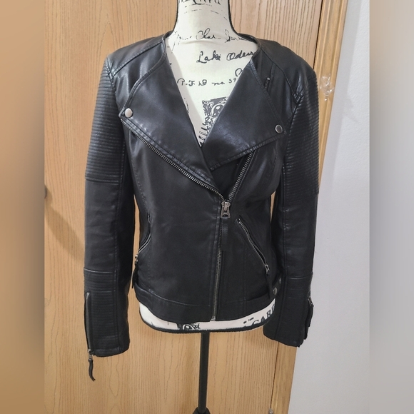 Topshop Vegan Leather Bikercore Zip Up Moto Jacket - Picture 1 of 3